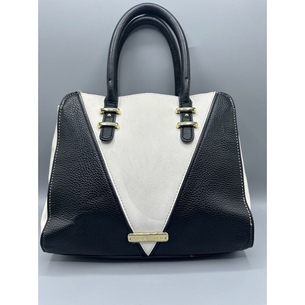 ✨ Steve Madden Black & White Structured Top Handle Bag - GUC ✨